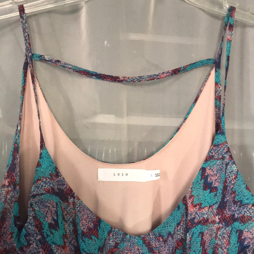 Lush Ruffle dress. Size L - Picture 6 of 6